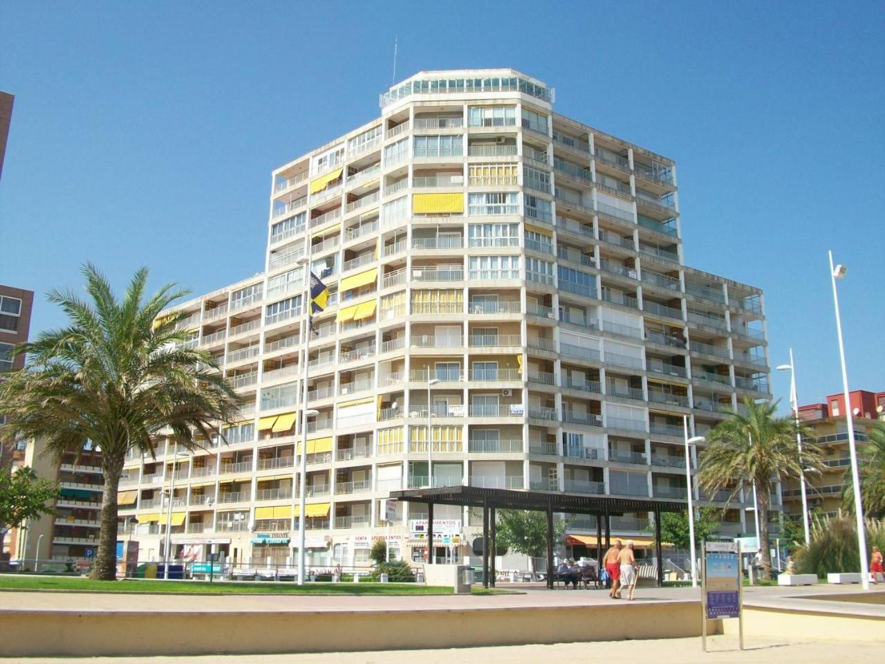 Infante - Primera Linea De Playa Apartment *