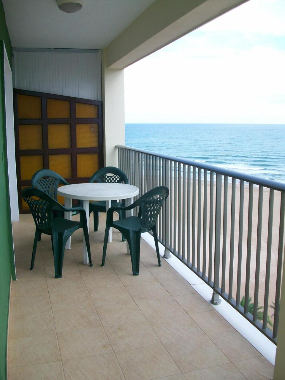 Infante - Primera Linea De Playa Apartment *